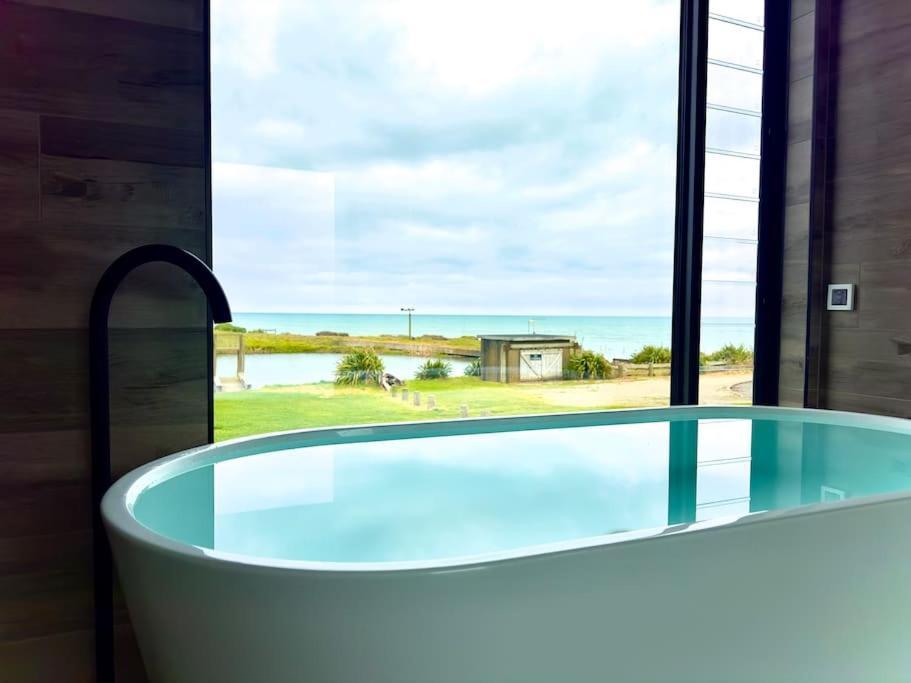 Luxury Absolute Ocean View Lodge Waverley Town District 外观 照片